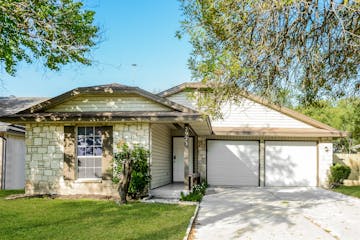 2923 BLACK RIVER LN SAN ANTONIO, TX 78245